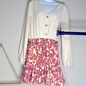 Long sleeve romper ✨🪩2/$15🪩✨